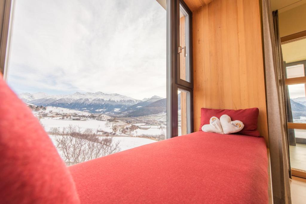Nespecifikovaný výhled na hory nebo výhled na hory při pohledu z hotelu