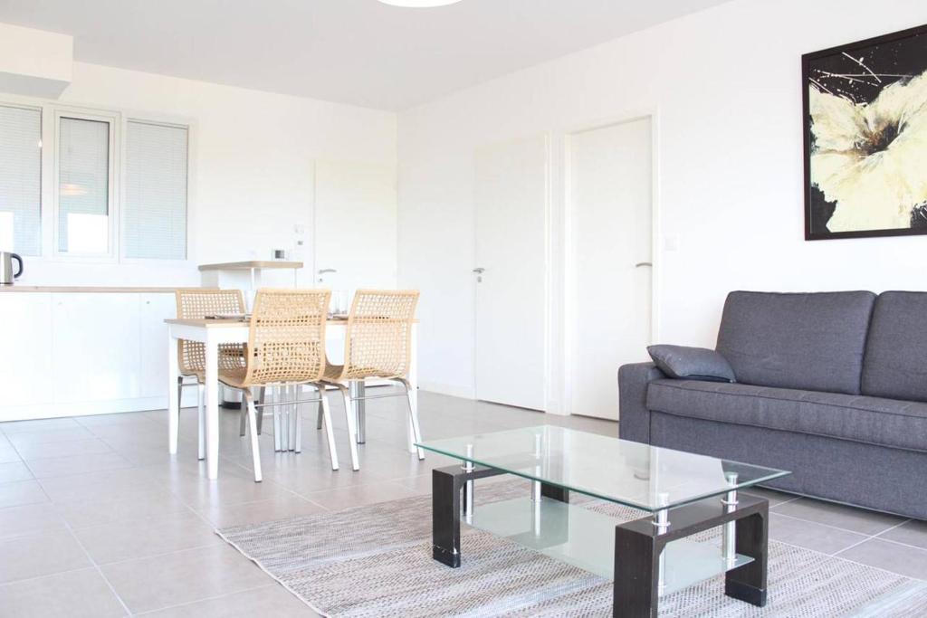 Photo de la galerie de l'établissement Appt 3 pièces LA ROCHELLE - LR340-C204, à La Rochelle