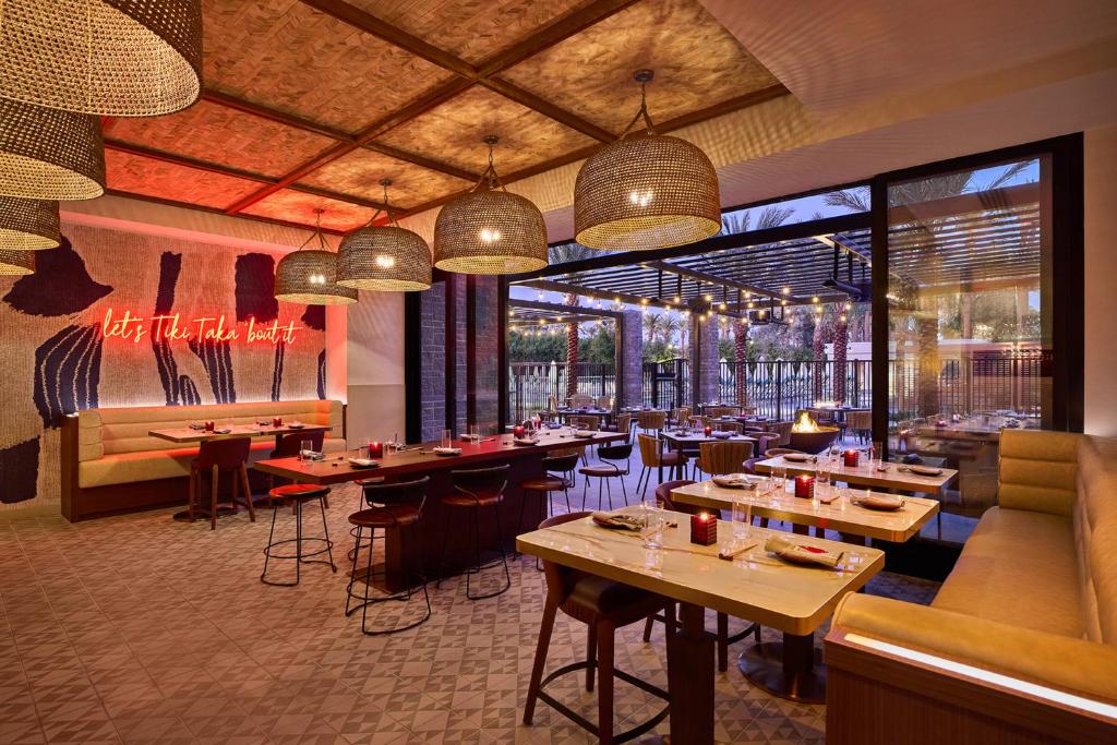 Restaurace v ubytování Grand Hyatt Scottsdale Resort