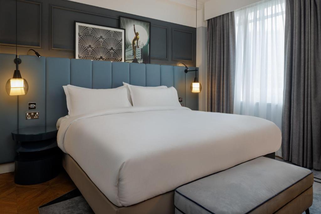 The Queens Hotel - Resim 39