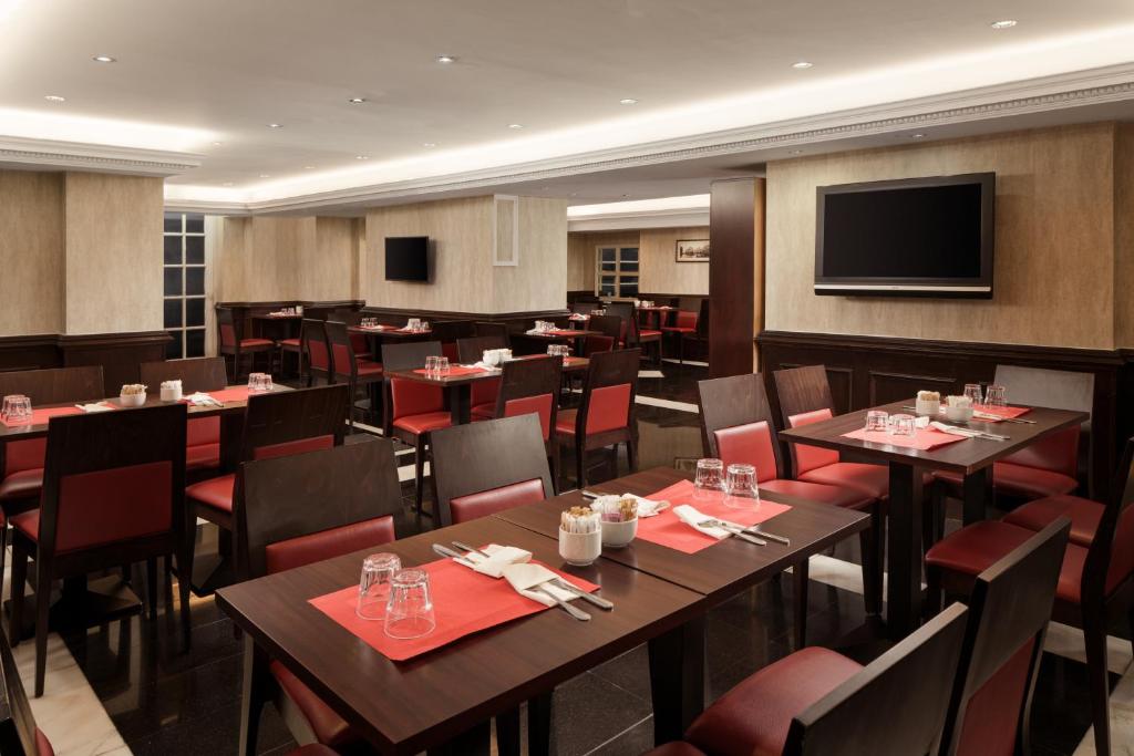 Royal Eagle Hotel - Resim 18