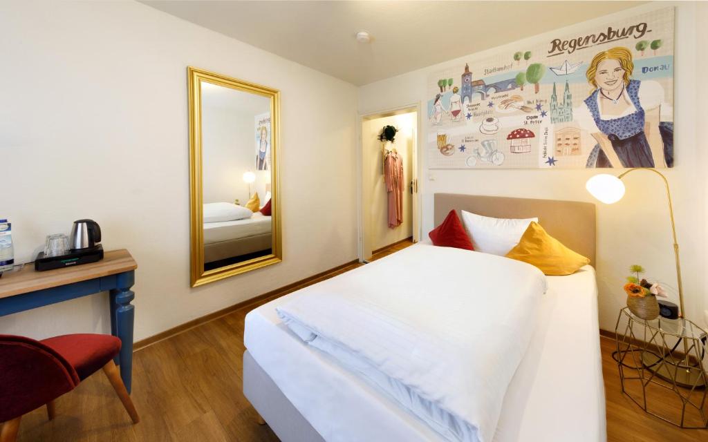 Rosi Boutique Hotel - 8