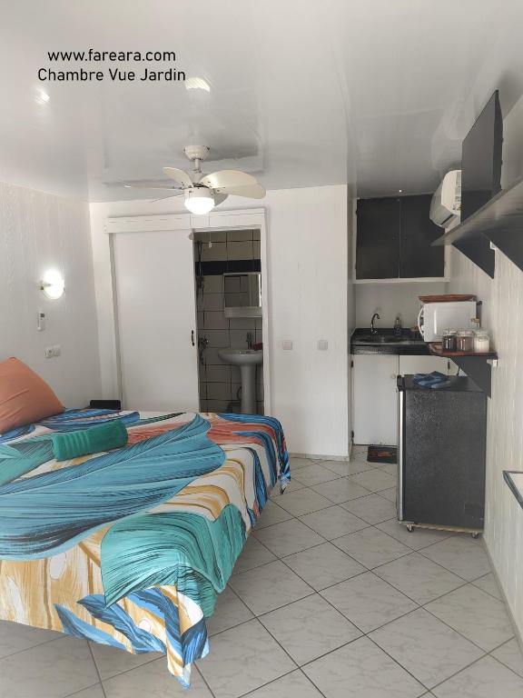 Kuchyň nebo kuchyňský kout v ubytování Fare Ara Location Huahine