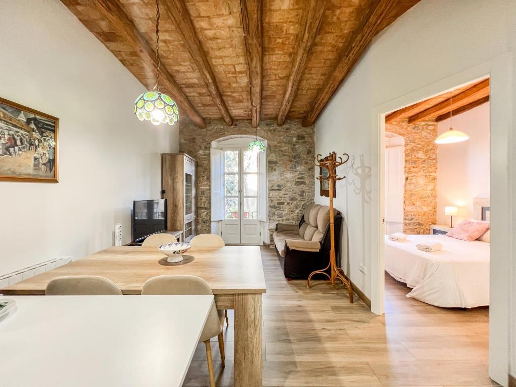 Postel nebo postele na pokoji v ubytování Ganganell Centre Apartamento con Patio