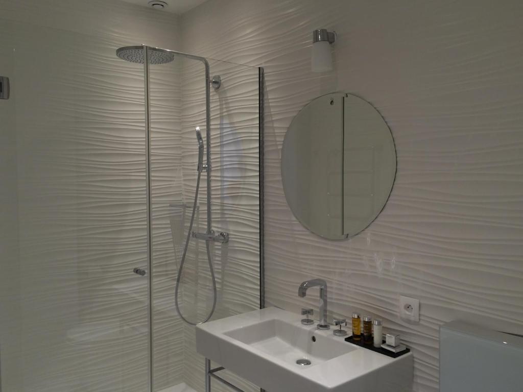 Relais12bis Bed & Breakfast By Eiffel Tower - 5