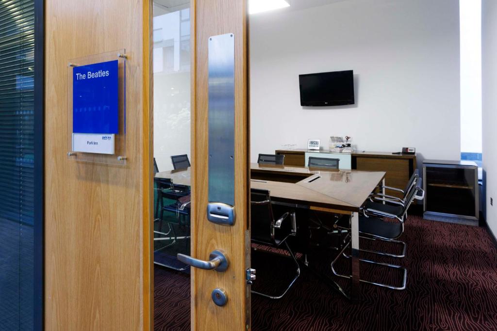 Park Inn by Radisson Aberdeen - Resim 12