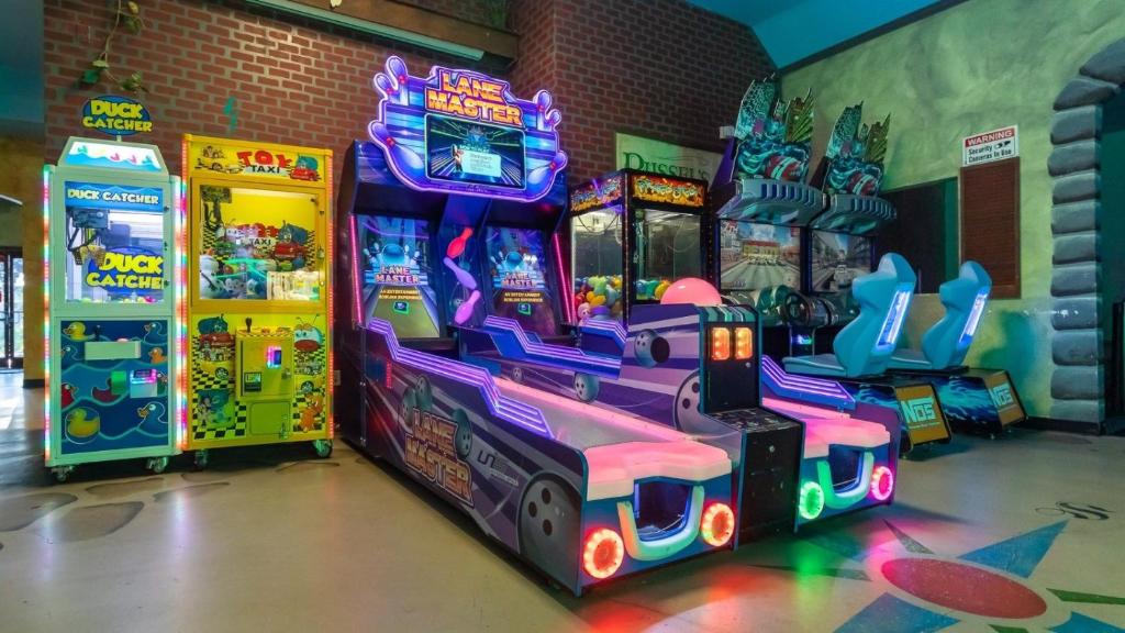 صورة لـ The Regal Palms Resort With Lazy River and Arcade Games في دافِنبورت