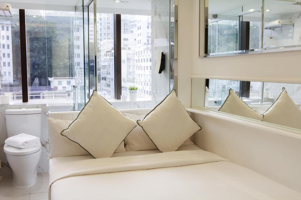 A seating area at Mini Central