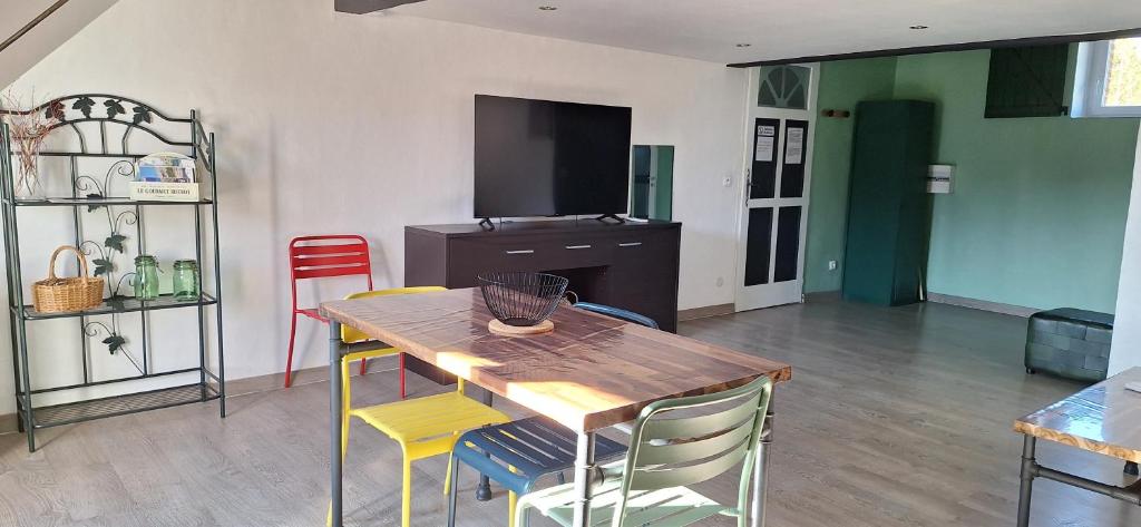 Kuchyň nebo kuchyňský kout v ubytování Loft en duplex au Mas de la Restanque