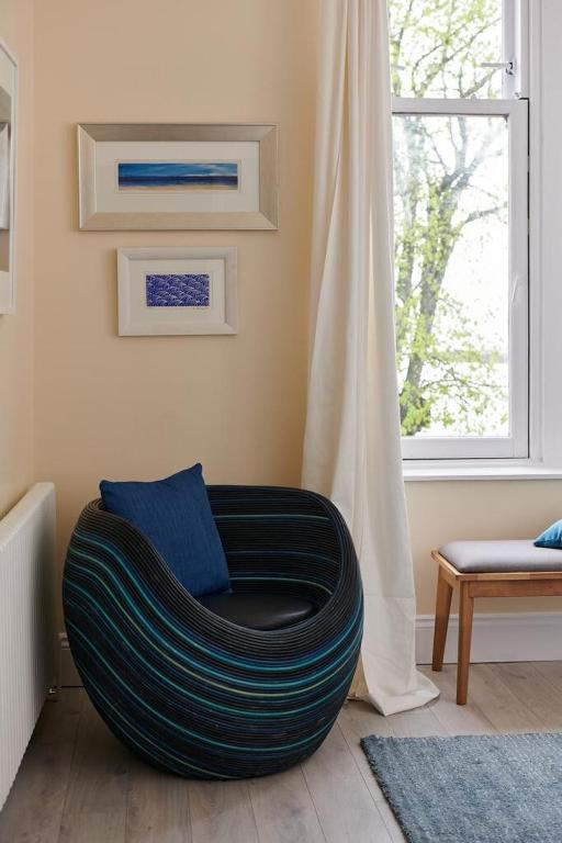 Posezení v ubytování Swan Cove Apartment Gourock