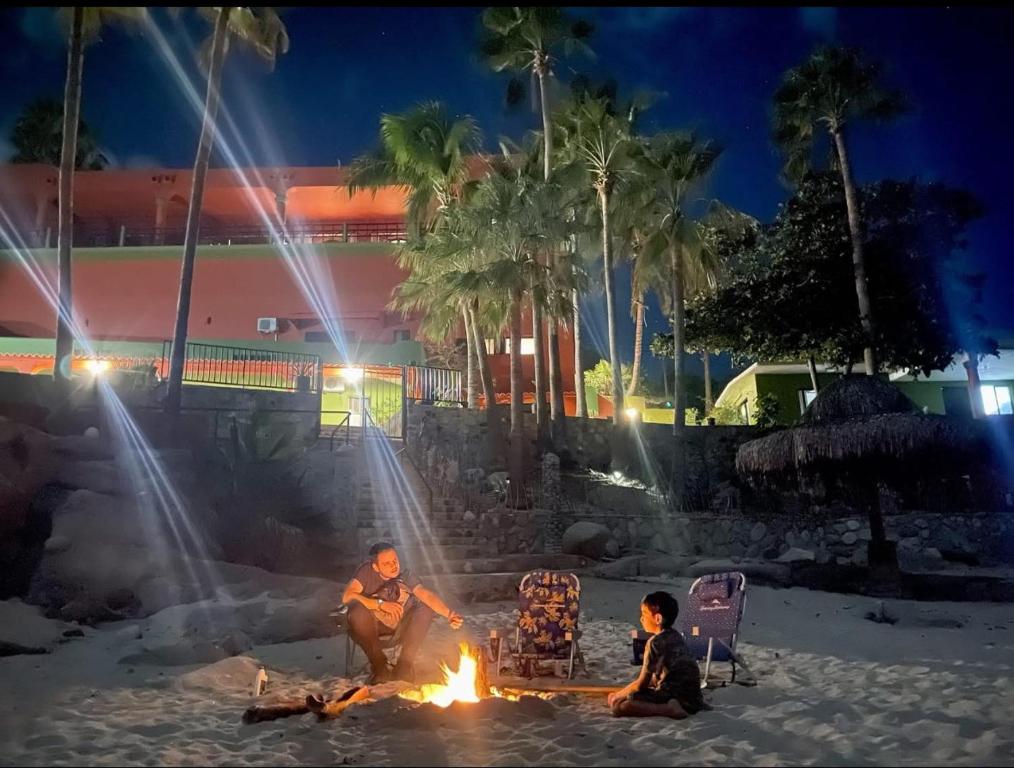 Επισκέπτες που μένουν στο The Casita Beachfront