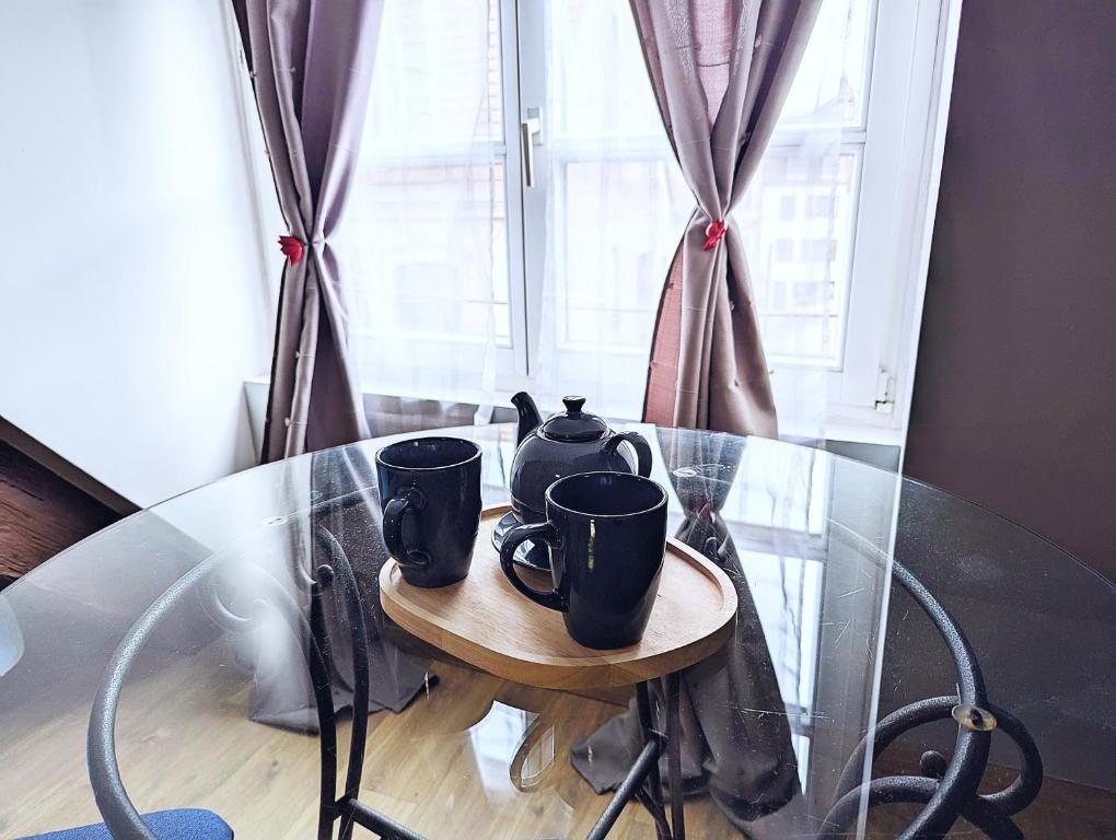 Príslušenstvo na prípravu kávy alebo čaju v ubytovaní Coeur de Ville Montbéliard