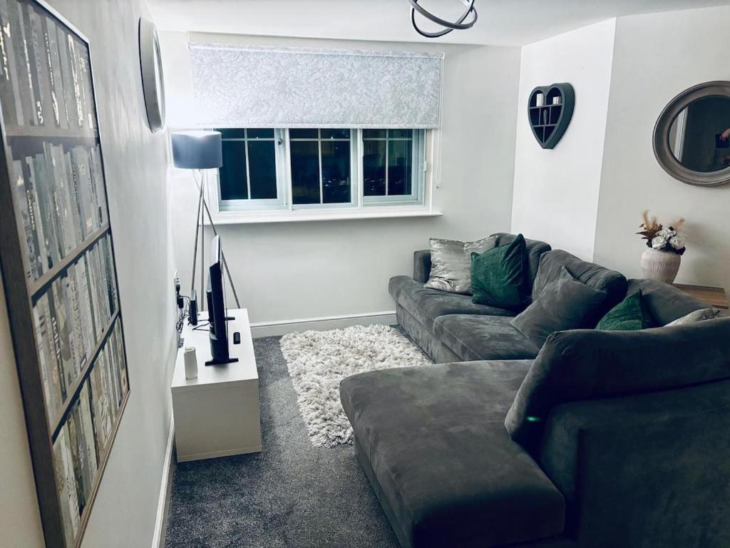 Χώρος καθιστικού στο 1 bed apartment next to train station