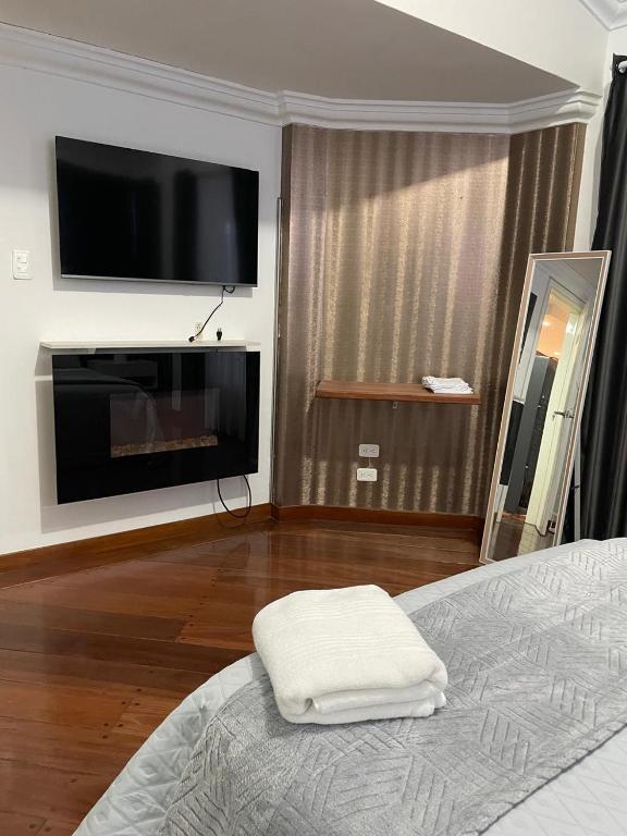 TV a/nebo společenská místnost v ubytování Lili’s room