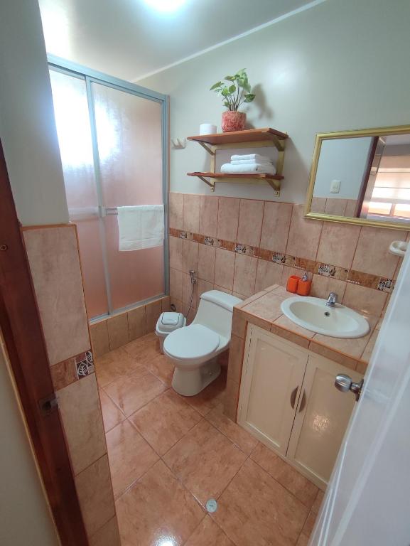 Koupelna v ubytování Casa Alojamiento Tocllaraju