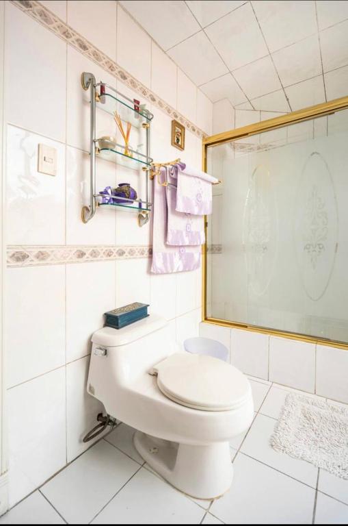 Koupelna v ubytování Luxury Home