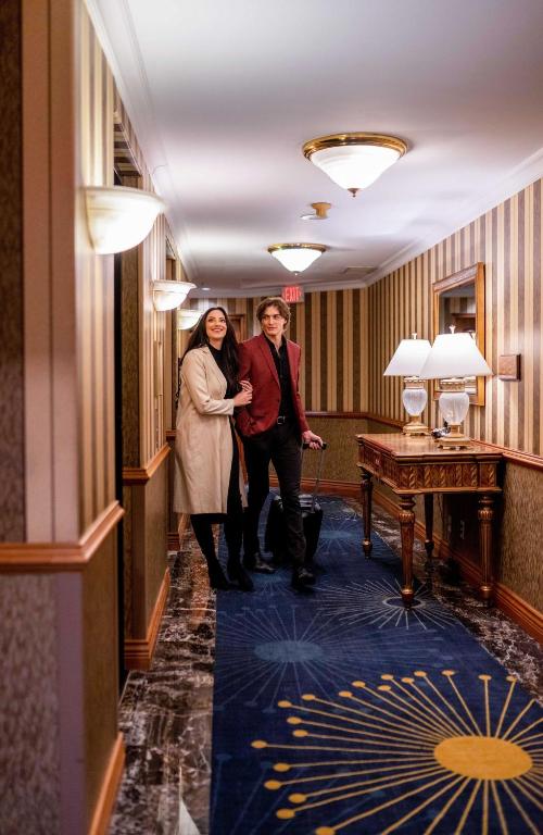 Hotel Le Soleil by Executive Hotels photo