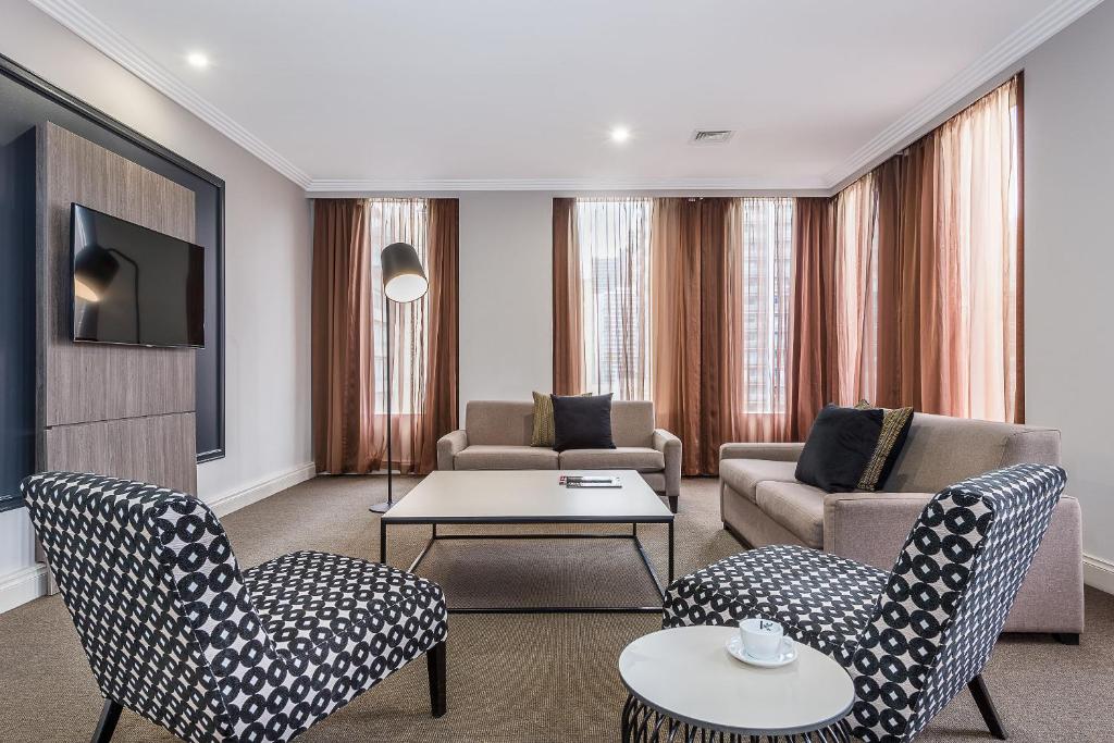 Mantra on Little Bourke Melbourne - Resim 35