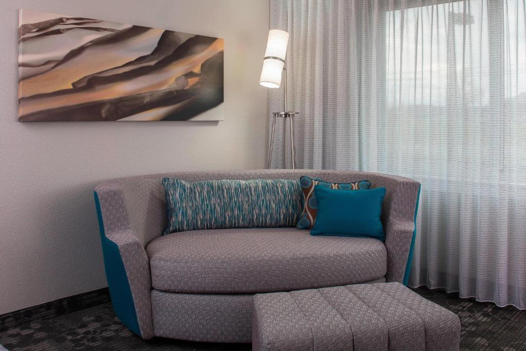 Courtyard by Marriott Nashville Goodlettsville - Quarto King Com Sofá-Cama