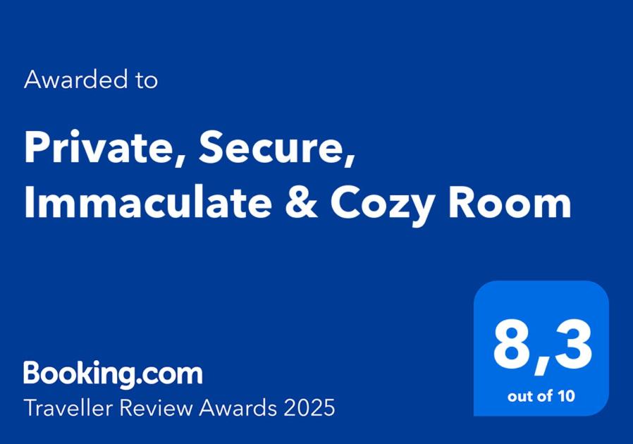 Certifikát, hodnocení, plakát nebo jiný dokument vystavený v ubytování Private, Secure, Immaculate & Cozy Room