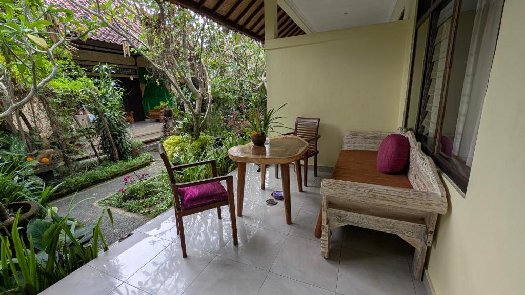 Krisda Ubud Guest House - 10