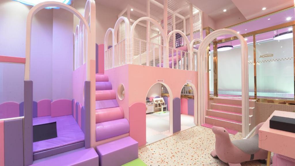 Posezení v ubytování Almond Kids Poolvilla Nampo