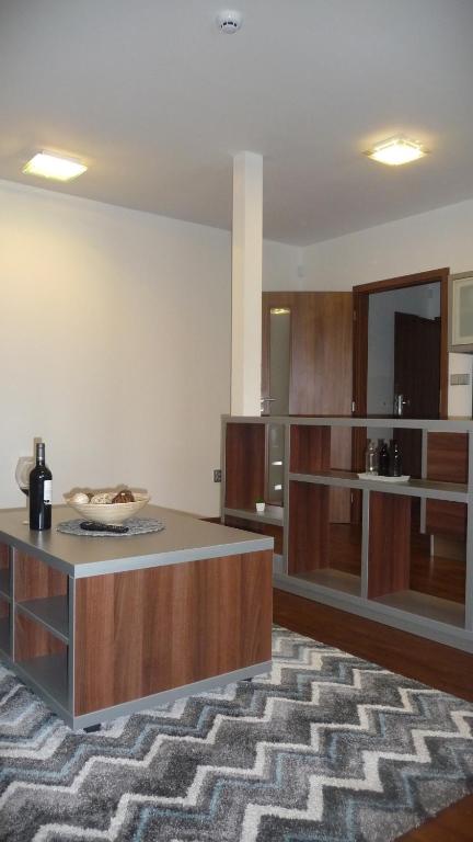 Kuchyň nebo kuchyňský kout v ubytování Graphic Hotel