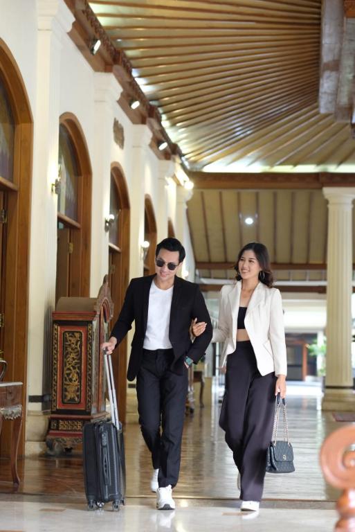 Hosté ubytování Kusuma Sahid Prince Hotel Solo