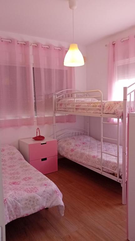 Fotografia z galérie ubytovania Chalet Urbanización Alcolea v destinácii Córdoba