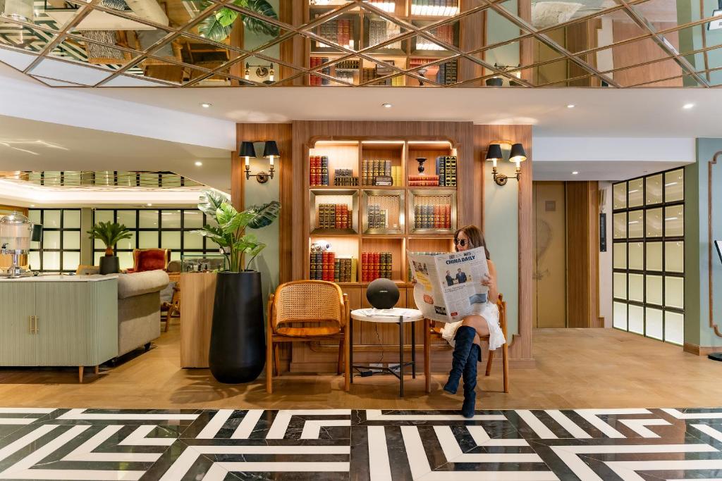 THEE Bangkok by TH District \ - Resim 12