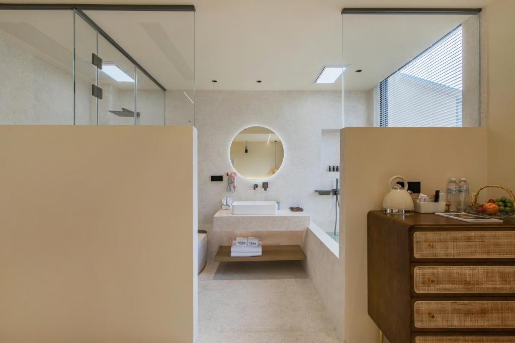 BaishuiwanRomantic July in the Wild Sky Garden Private Bath Starry Sky Swimming Pool Wild Luxury Viewing B&B的相册照片