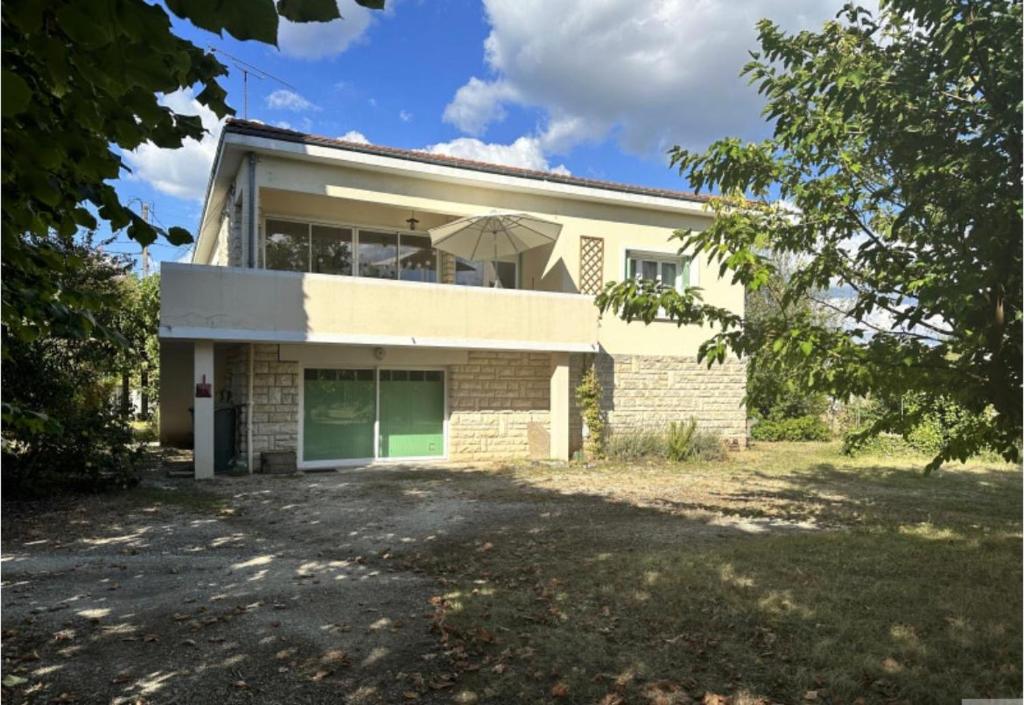 Photo de la galerie de l'établissement Les appartements Simbat Bergerac, à Bergerac