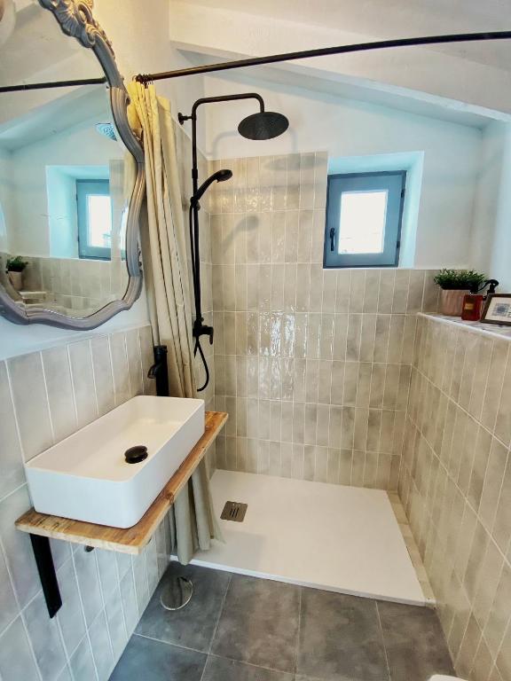 Koupelna v ubytování Castillo Suite 15 Comares