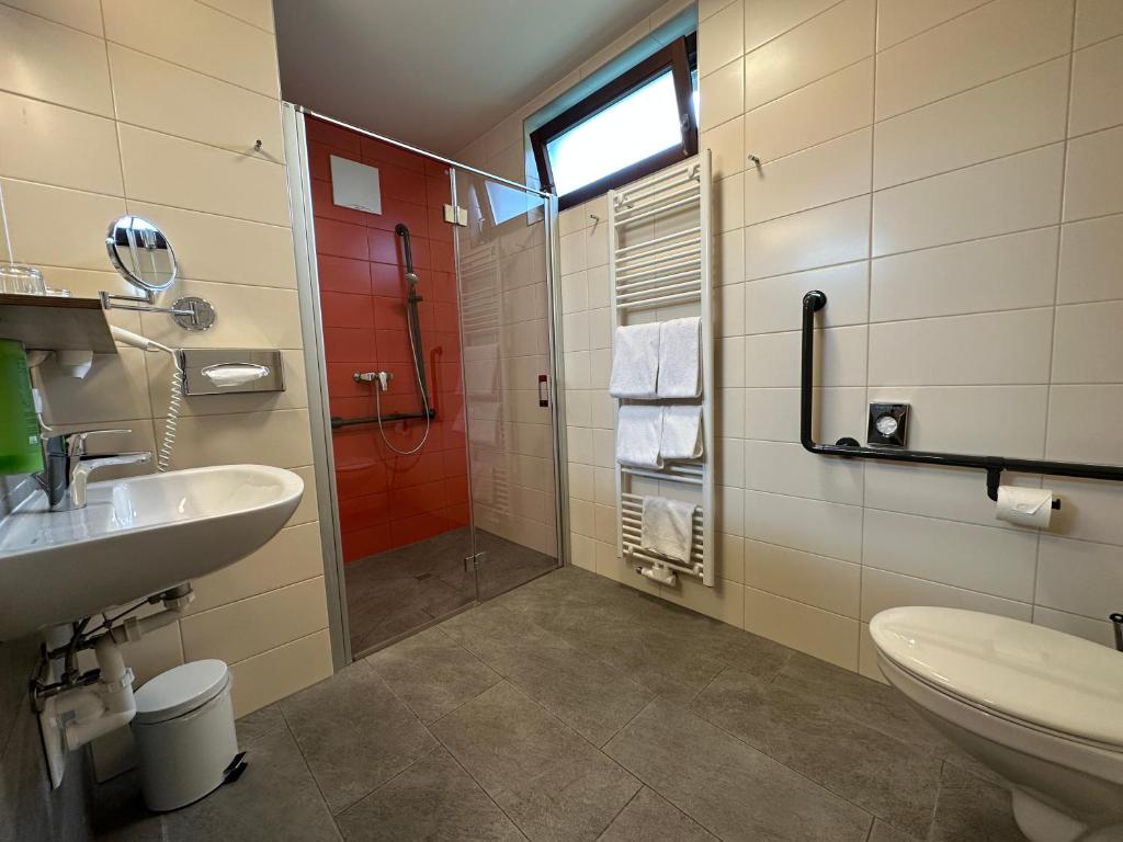 JUFA Hotel Graz Süd - Self Check-in - Resim 16