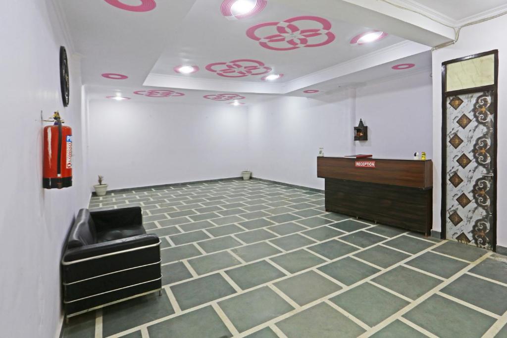 Vstupní hala nebo recepce v ubytování Twamev Residency