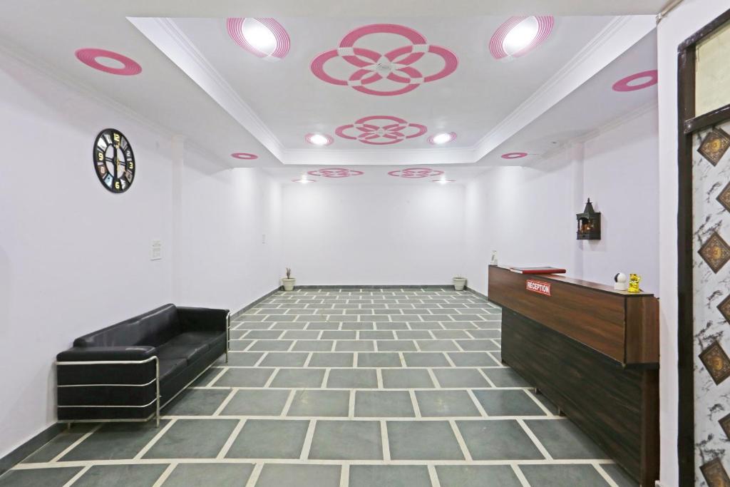 Vstupní hala nebo recepce v ubytování Twamev Residency