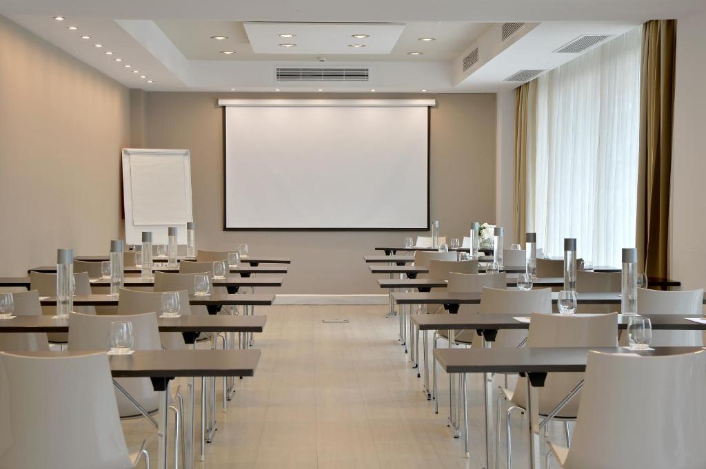 Konferenční prostory v ubytování Airotel Galaxy