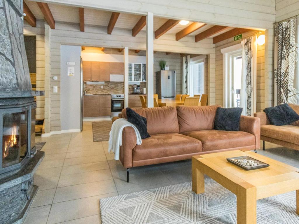 Posezení v ubytování Holiday Home Uulanlinna b- paritalo by Interhome