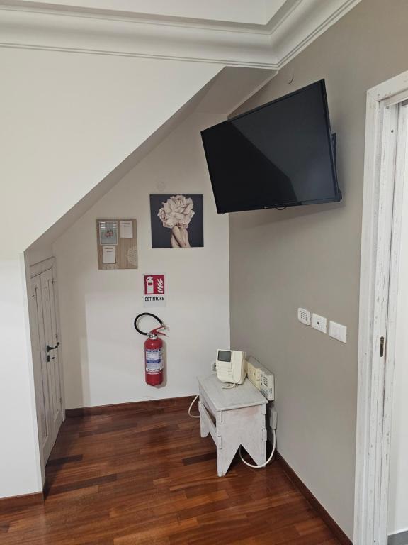 A television and/or entertainment centre at MeliKris home