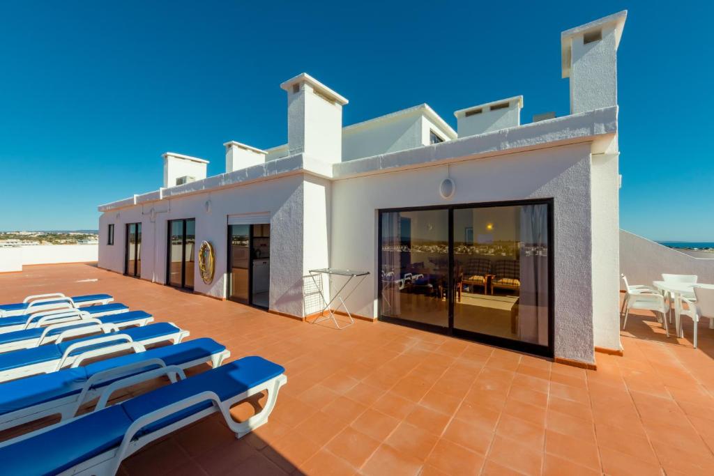 Janelas do Mar Apartamentos Turisticos - Resim 32