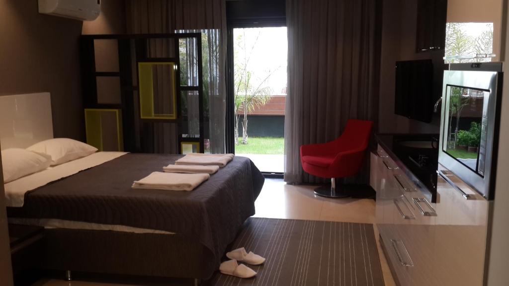 BMK Suites Apartments - 