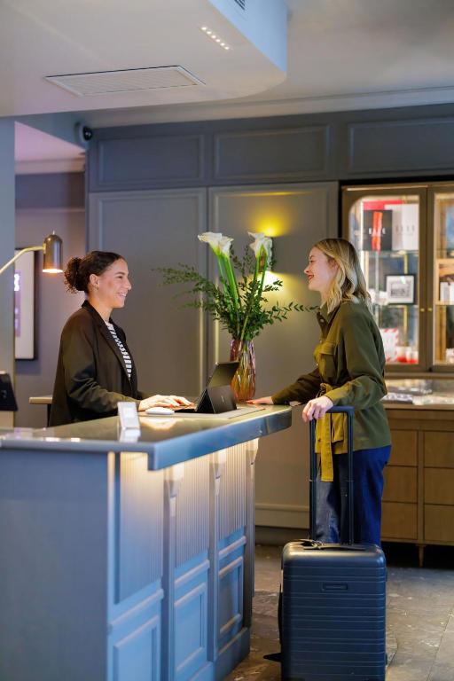 Maison ELLE Paris - Resim 6