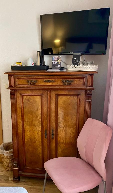 TV o dispositivi per l'intrattenimento presso Bärliner Hotel