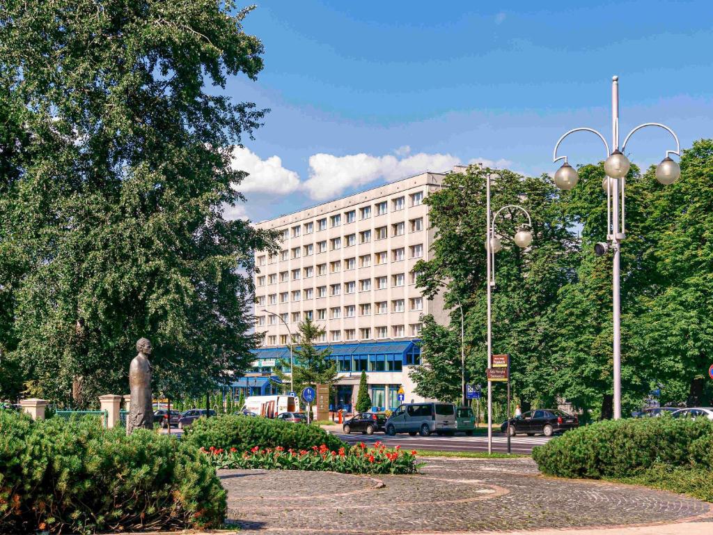 Budova, v ktorej sa hotel nachádza