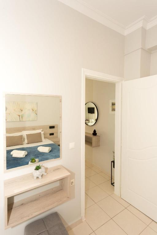 Eleni Apartments - 15