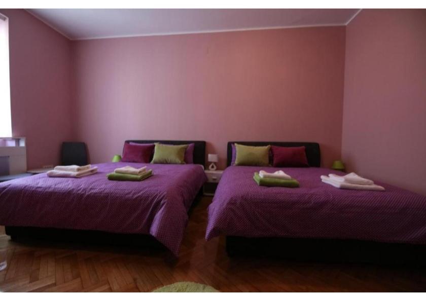 
Deluxe Double Room with Two Double Beds
