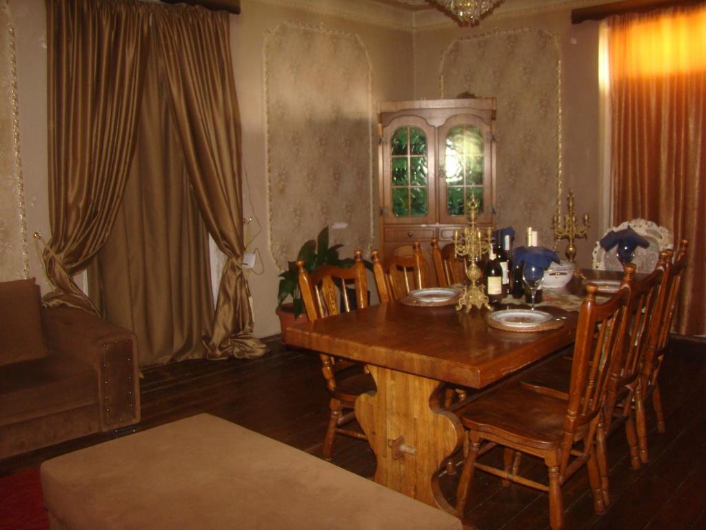 Posezení v ubytování Guest House Temuri
