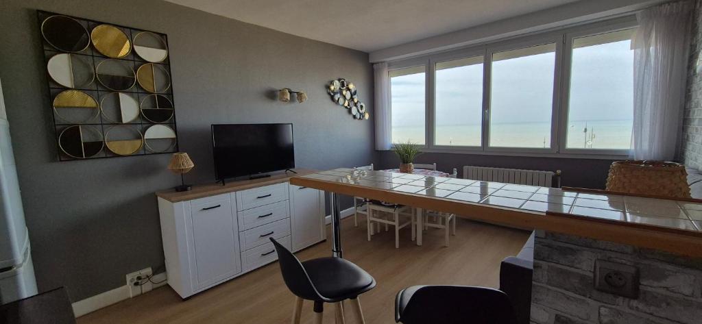 residence du bord de mer 9 appartements avec une vraie vue mer - Apartment With Sea View