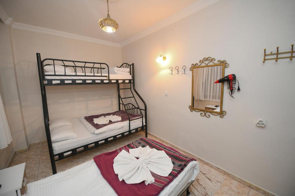 Anz Guest House Pansiyon - Комфорт тройной номер