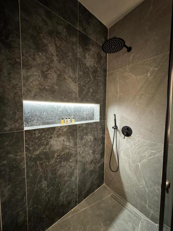 Koupelna v ubytování Alcazar Luxury Suites